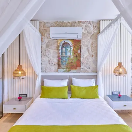 Jasmine Otel *